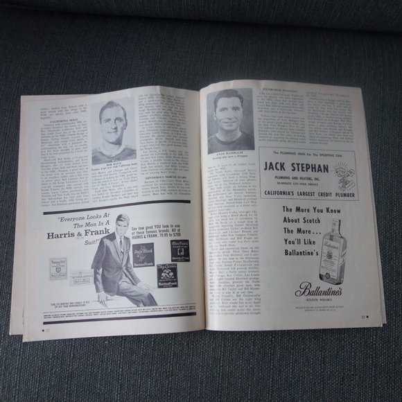 Vintage Kings vs Seals Sports Arena Nov 22 1967 Program - Picture 12 of 14